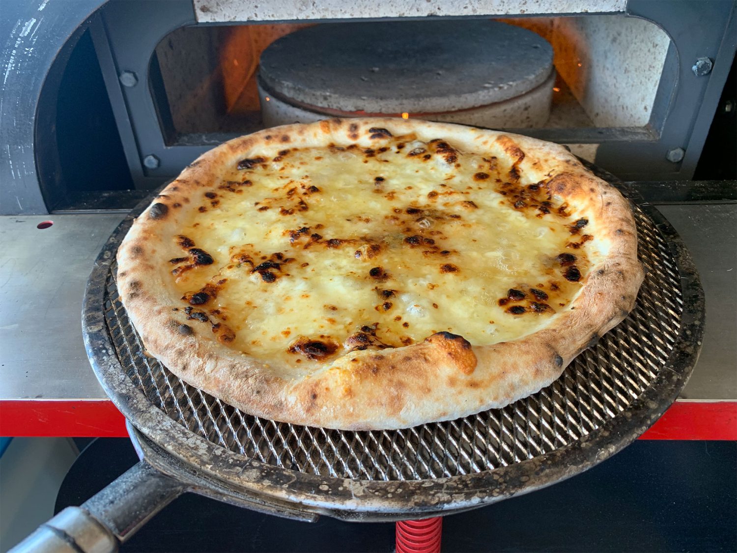 PIZZA BRAVO
