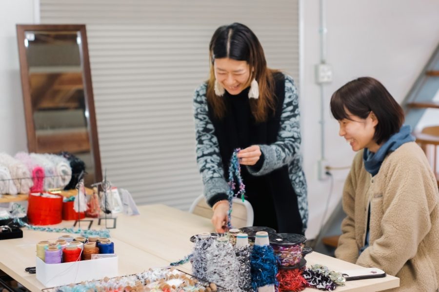 子ども向けワークショップと体験コーナー「ART & MARKET」