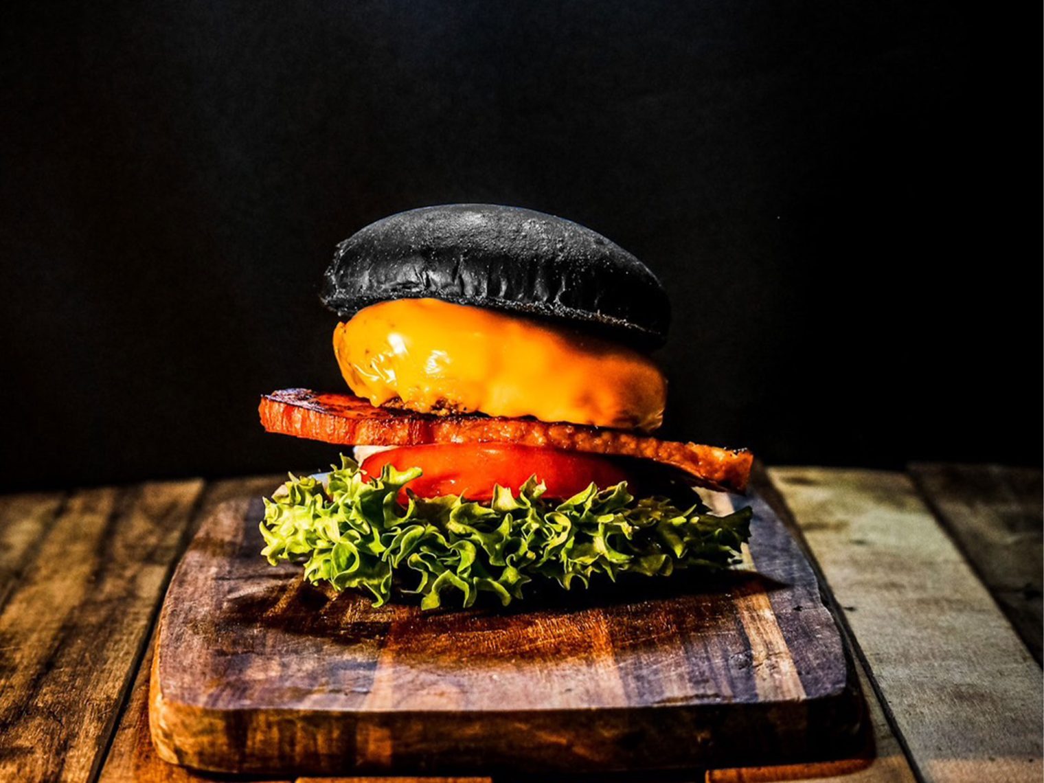 BLACK BURGER