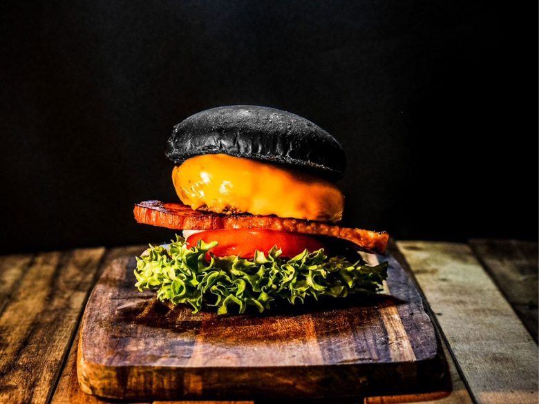 BLACK BURGER